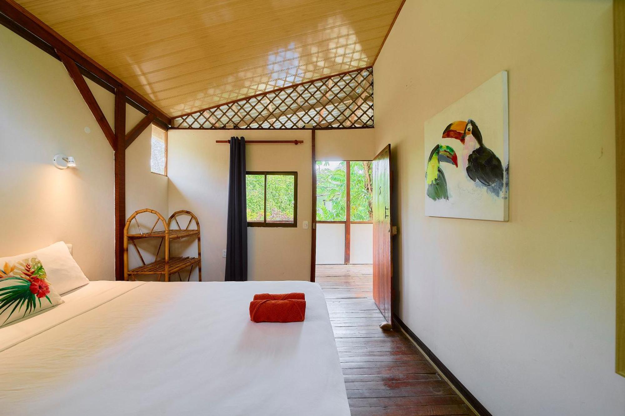 Cabinas Montesol Puerto Viejo de Talamanca Εξωτερικό φωτογραφία